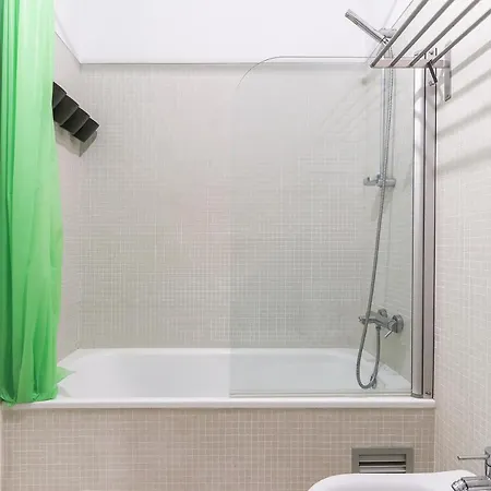 דירה Portucale ! Charming Loft With Garage ליסבון