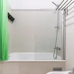 아파트 Portucale ! Charming Loft With Garage 리스본
