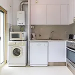 아파트 Portucale ! Charming Loft With Garage